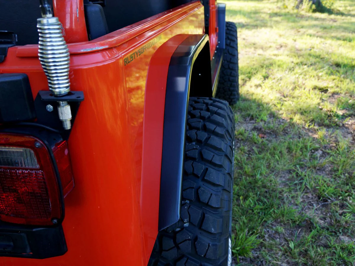 Rusty's Rear Steel Fenders '97-'06 TJ / LJ Wrangler - SCRATCH & DENT - Image 3